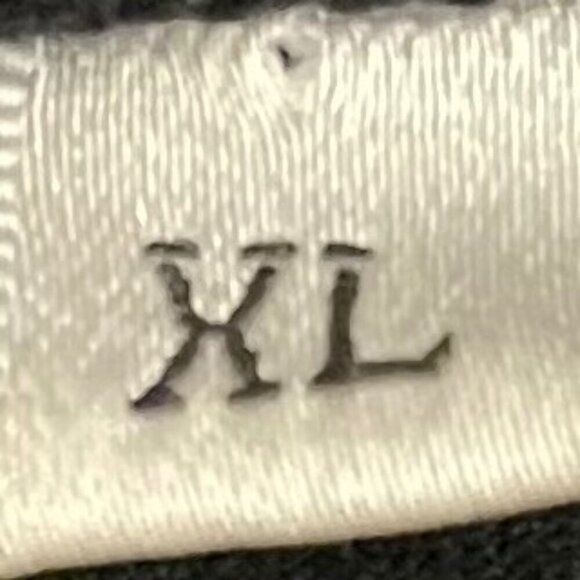 Taylor Swift The Eras Tour T-Shirt Sx XL Black Graphic Tee Album Cover Fan Merch - Picture 5 of 6